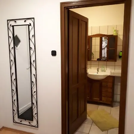 아파트 Aranycsillag Green Apartman