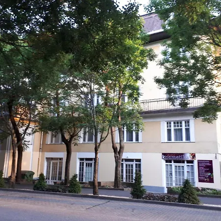 Aranycsillag Green Apartman *